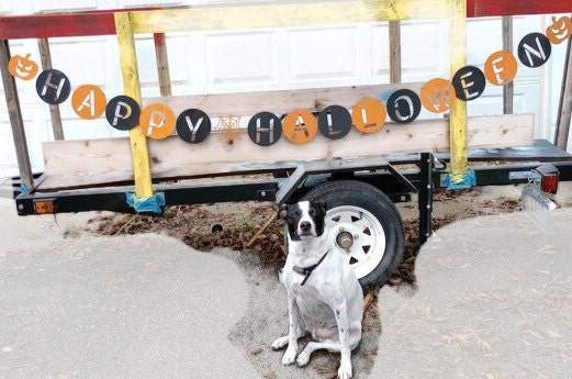 Kids Craft Halloween Banner, paint and design your Halloween any way you wish for children and adults alike. great decorations for halloween