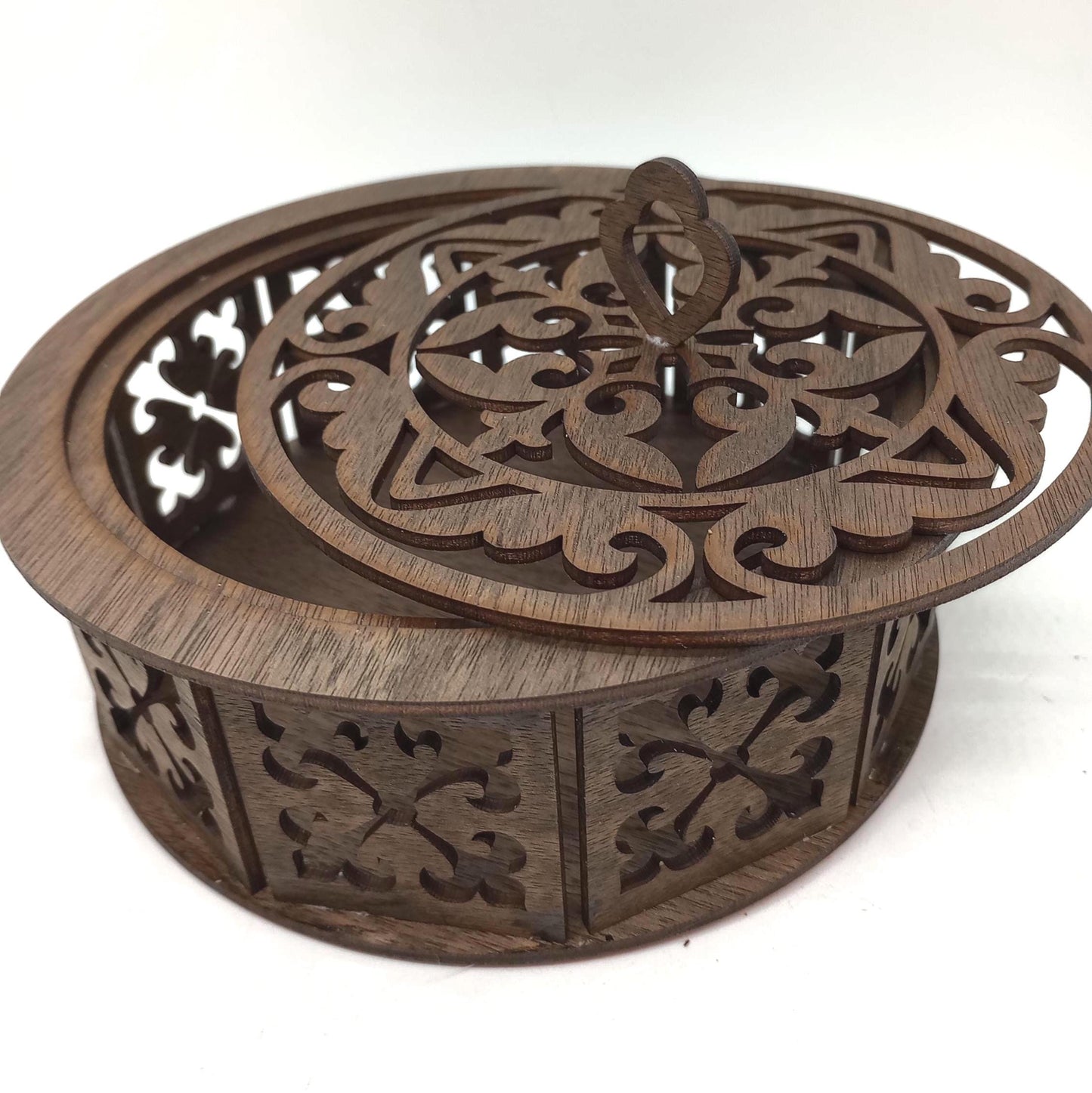 Walnut Wonder Potpourri Holder Handcrafted from Thick Walnut Wood with Elegant Cut-Outs for Aromatic Display and Luxurious Home Decor