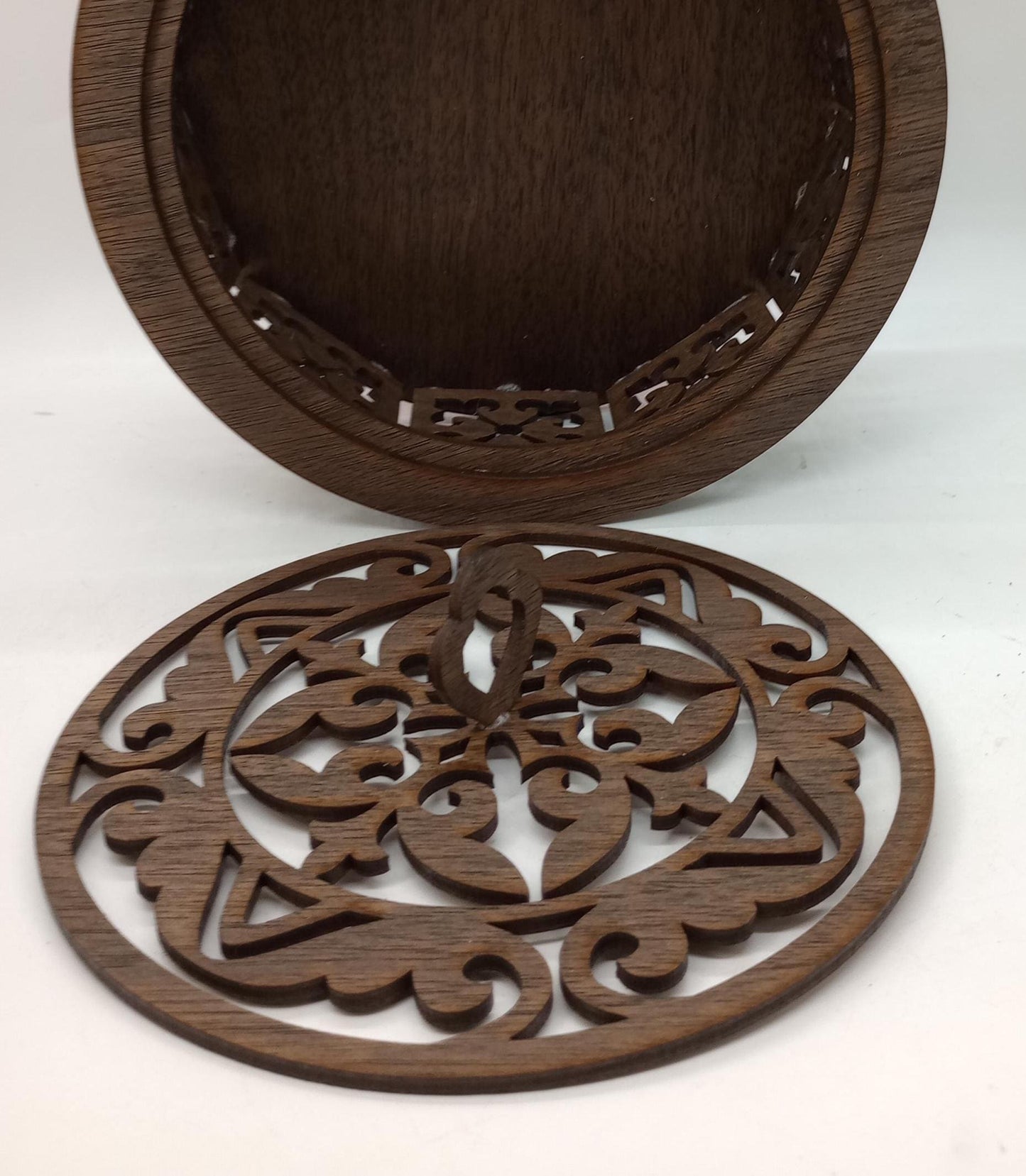 Walnut Wonder Potpourri Holder Handcrafted from Thick Walnut Wood with Elegant Cut-Outs for Aromatic Display and Luxurious Home Decor