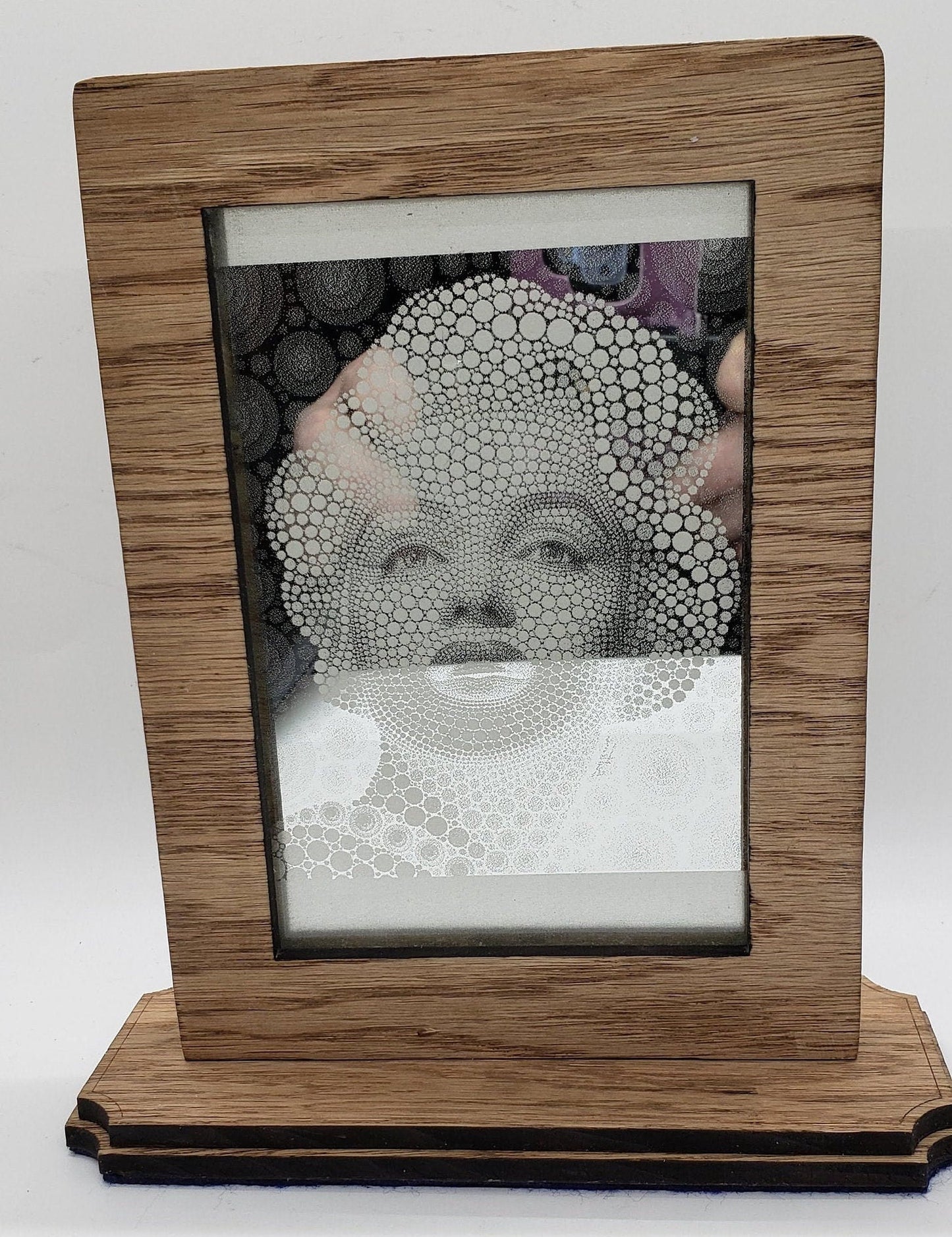 Old mirrors reborn: laser-etched Marilyn Monroe on 4×6 glass. Art, reflection, and transformation in every piece. Buy the legend!
