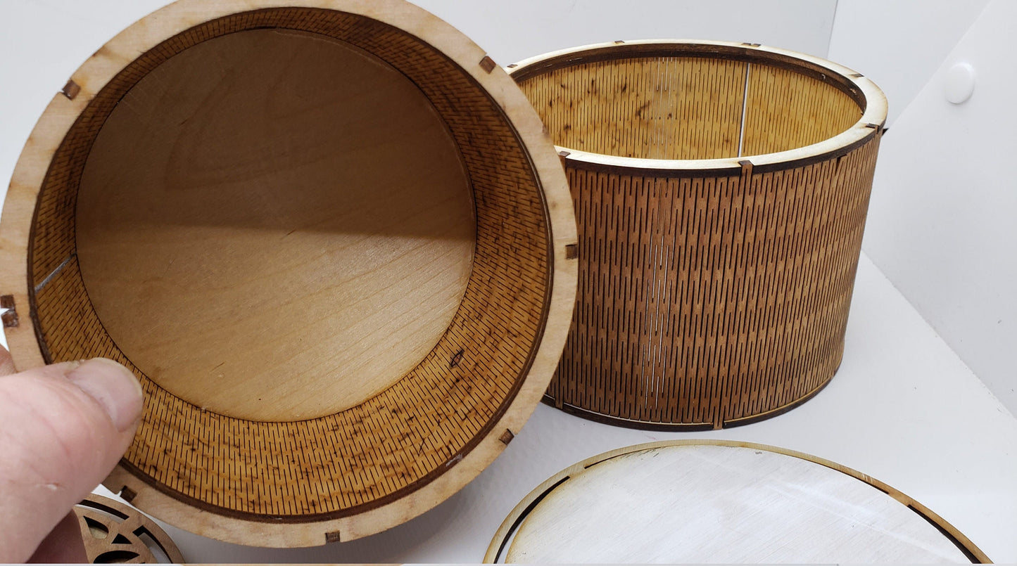 Elegant Round Wood Potpourri Box – Features a Living Hinge Lid for a refined, aromatic gift that blends beauty with craftsmanship. Buy today