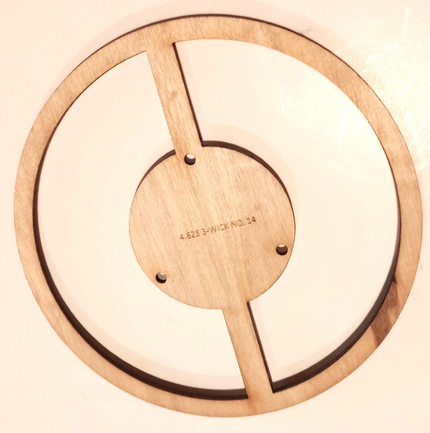 Look at the 3.25 diameter wick bottom template for 3-Wick wick templates with wick spans from NO. 8 to NO. 13. inexpensive - trustworthy