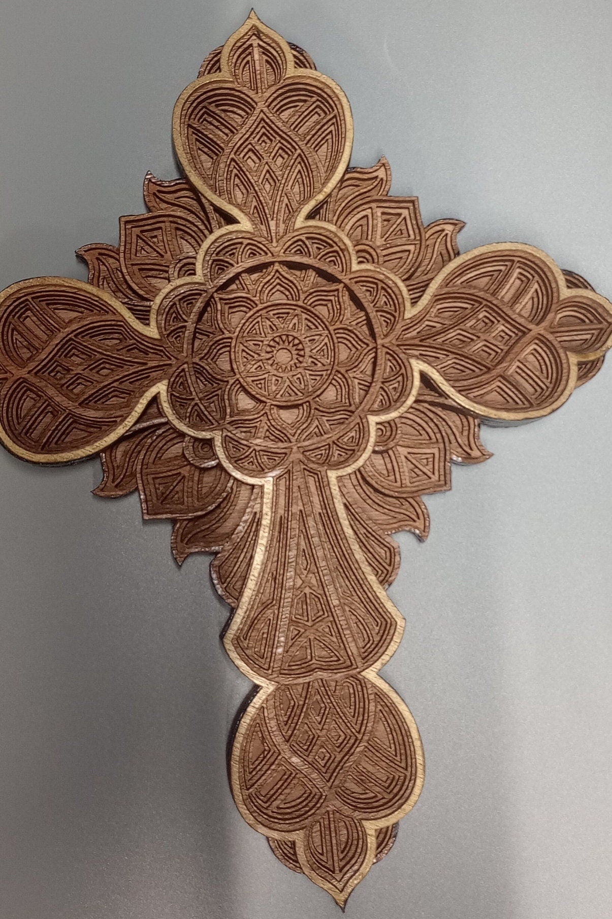The Mandala Cross 7-layers, a beautiful crucifix cross as a perfect gift for remembering a loved one family or friends. Wall cross display.