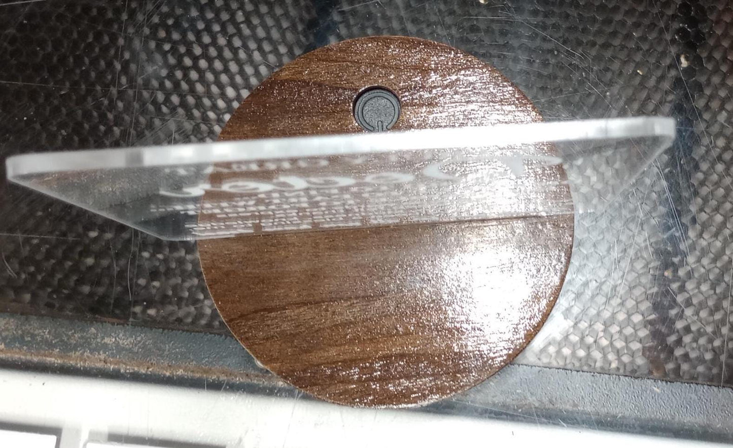 Show your support and gratitude for your Doctor-Appreciation LED Light. This elegant and thoughtful gift is perfect for showing your doctor.