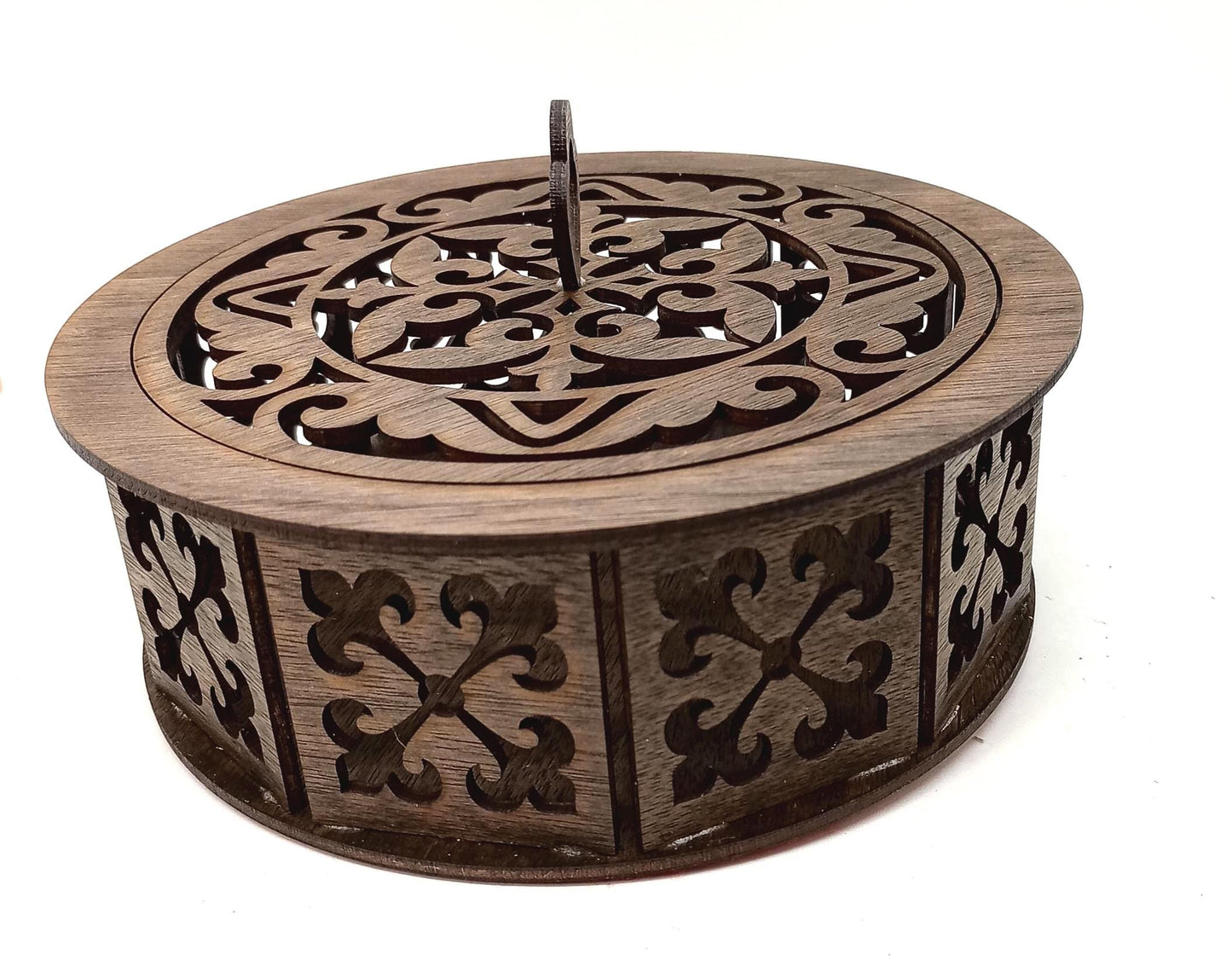 Walnut Wonder Potpourri Holder Handcrafted from Thick Walnut Wood with Elegant Cut-Outs for Aromatic Display and Luxurious Home Decor