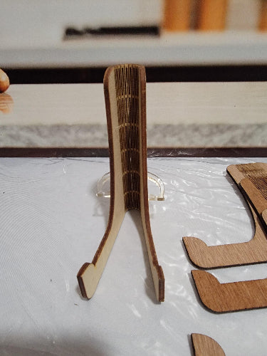 Introducing our versatile and stylish 8-inch foldable plate holders—consider them miniature easels designed to elevate your displays! Crafted for durability and affordability, these sturdy holders feature a secure retaining clip, guaranteeing that your prized plates stay firmly in place. They are the perfect solution for showcasing decorative plates at home, displaying artwork, or presenting at events. Transform your presentations quickly—grab yours today.