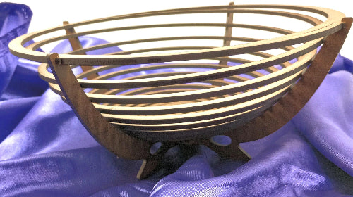 Built for the haul, collapses for the crawl. This heavy-duty collapsible basket handles gear, groceries, and garage clutter like a champ. Well... Almost. The fact that the Reinforced sides and quick-fold design make it perfect for storing pocket contents, camper keys, or receipts. When the job’s done, it folds flat in seconds—no fuss, no bulk.