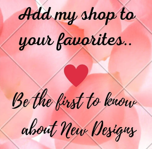 Rag top Diva is now made from new material! This wall hanger wreath is perfect for Mother's Day gifts or as a piece of decor in your home. You could even give it as a Juneteenth gift! I love the African American and Black History vibes it gives off. Divas everywhere can relate to these wall-hanger Divas and their silhouettes. The personalization options make this a perfect door wreath!