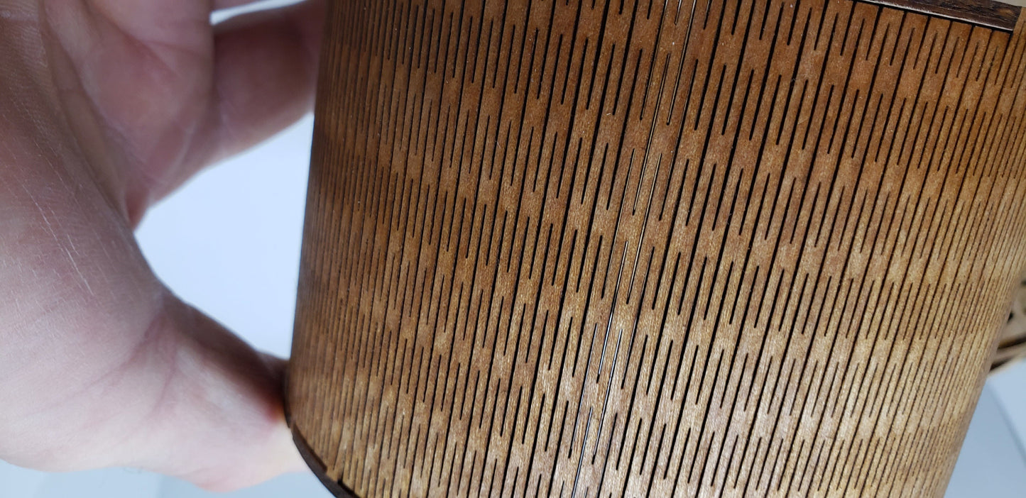 Elegant Round Wood Potpourri Box – Features a Living Hinge Lid for a refined, aromatic gift that blends beauty with craftsmanship. Buy today