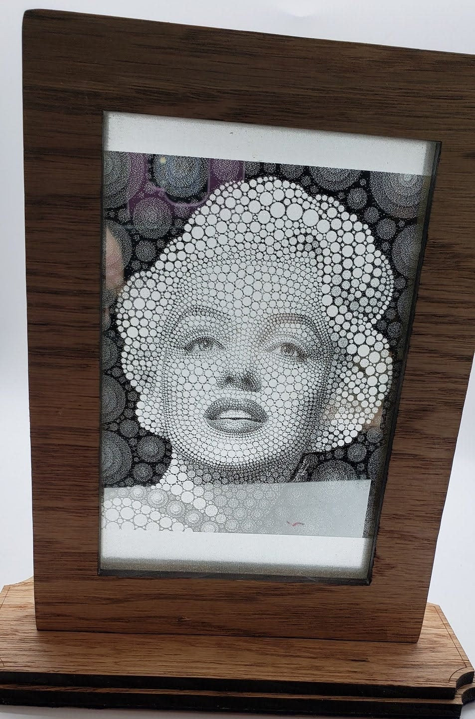 Old mirrors reborn: laser-etched Marilyn Monroe on 4×6 glass. Art, reflection, and transformation in every piece. Buy the legend!