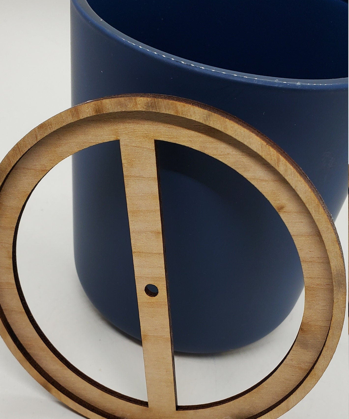 Wick Centering Tool: Single Wick Candle Making 2.52 to 3.75 inches Wick Tool for Candle Makers Fits Multiple Sizes- Flawless Candle Crafting