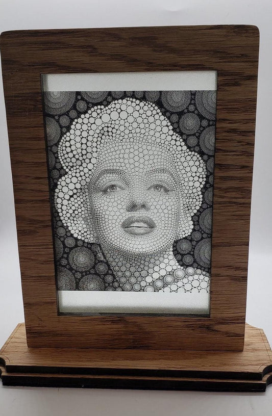 Old mirrors reborn: laser-etched Marilyn Monroe on 4×6 glass. Art, reflection, and transformation in every piece. Buy the legend!