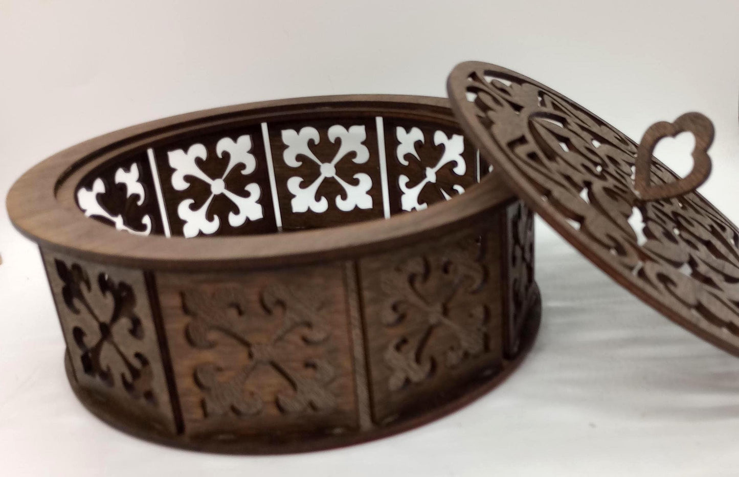 Walnut Wonder Potpourri Holder Handcrafted from Thick Walnut Wood with Elegant Cut-Outs for Aromatic Display and Luxurious Home Decor