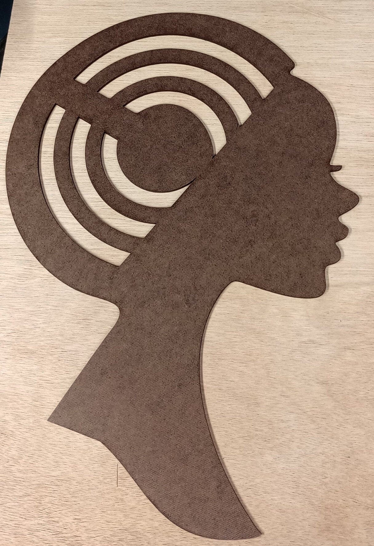 Women’s Wooden Silhouette – Diva Head Wall Art
