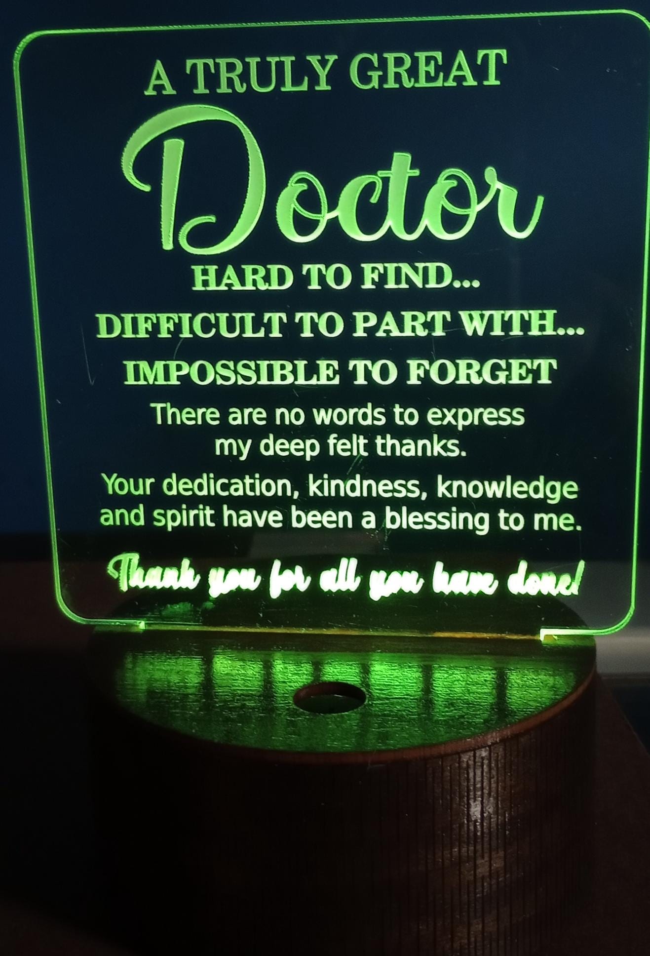 Show your support and gratitude for your Doctor-Appreciation LED Light. This elegant and thoughtful gift is perfect for showing your doctor.